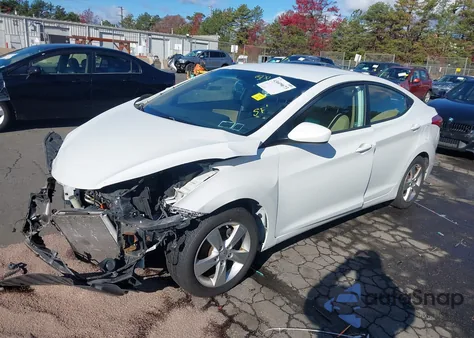 2012 Hyundai Elantra Gls из США, поврежденный, VIN 5NPDH4AE4CH088392